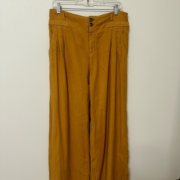 By Anthropologie belted wide-leg pants in gold - Picture 5 of 6